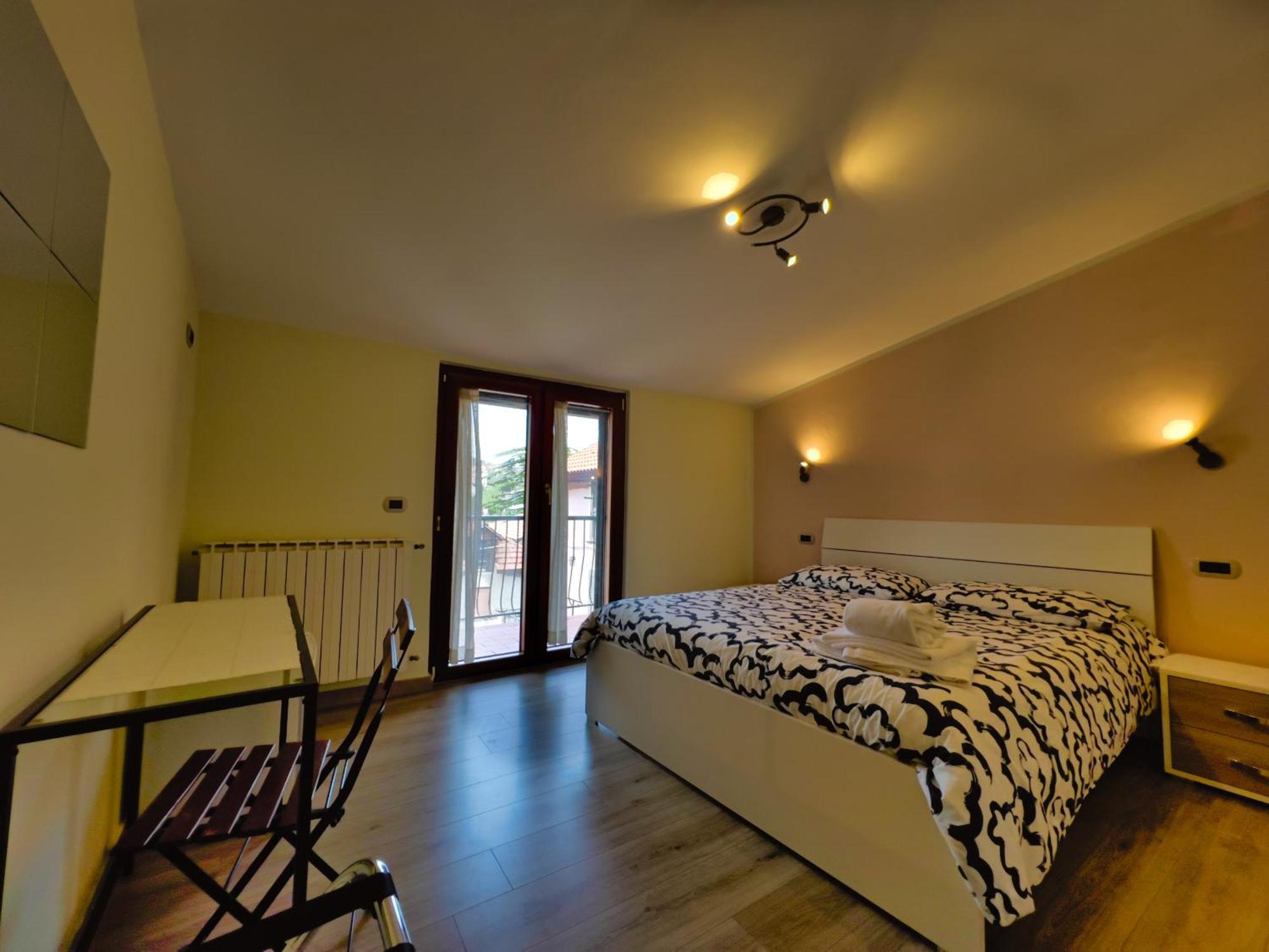Apartament House Rene Agerola Zewnętrze zdjęcie