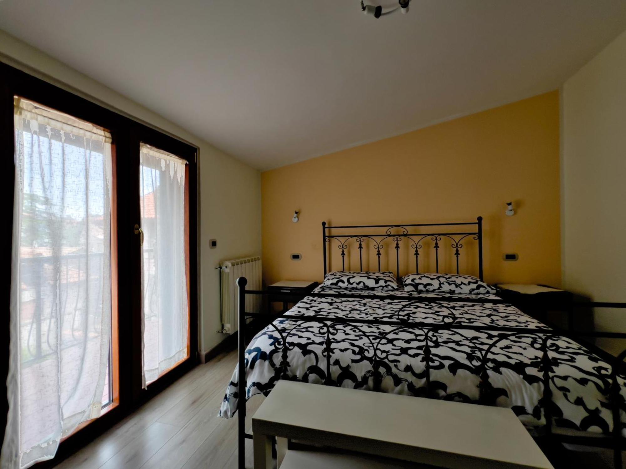 Apartament House Rene Agerola Zewnętrze zdjęcie