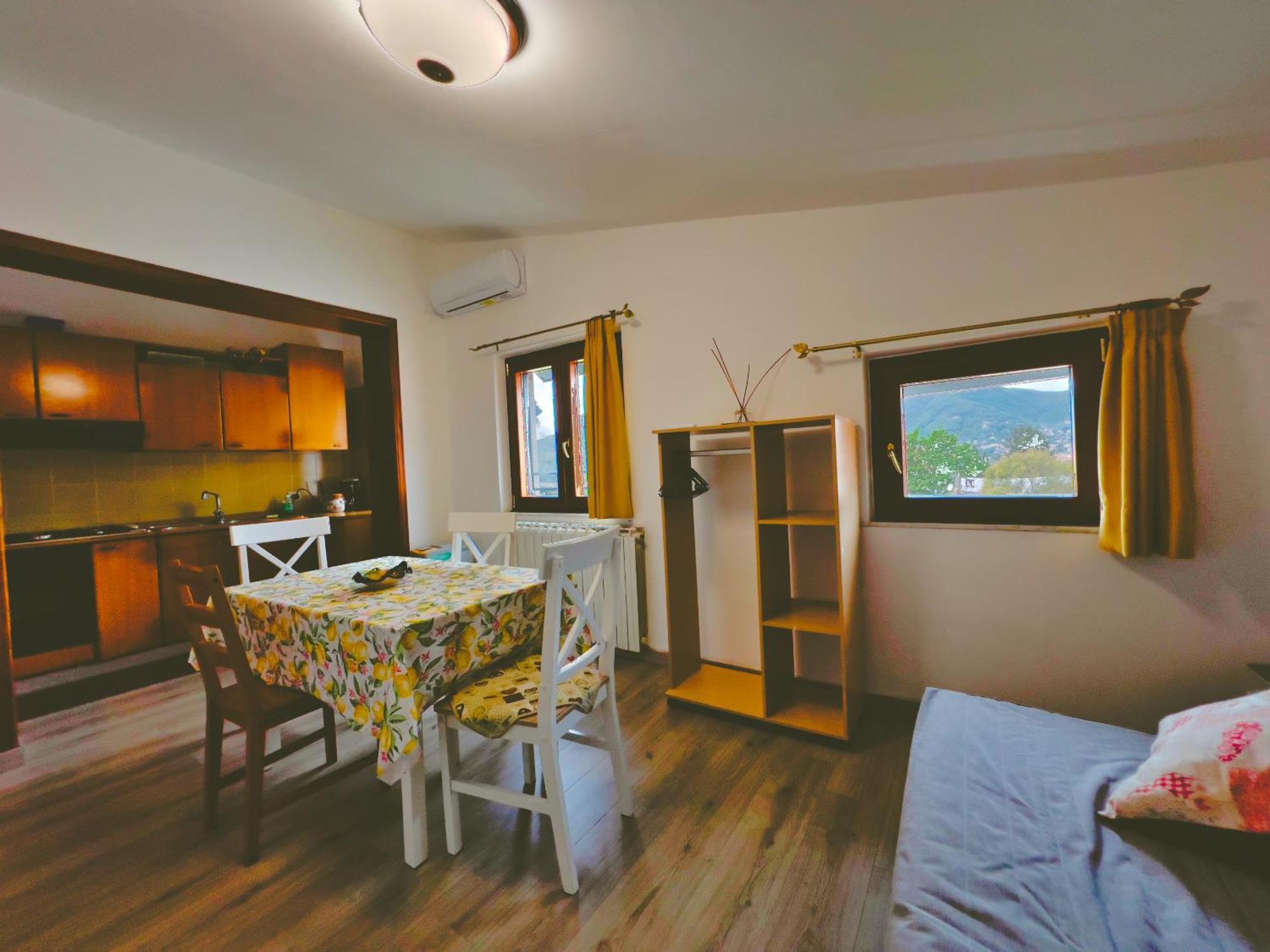 Apartament House Rene Agerola Zewnętrze zdjęcie